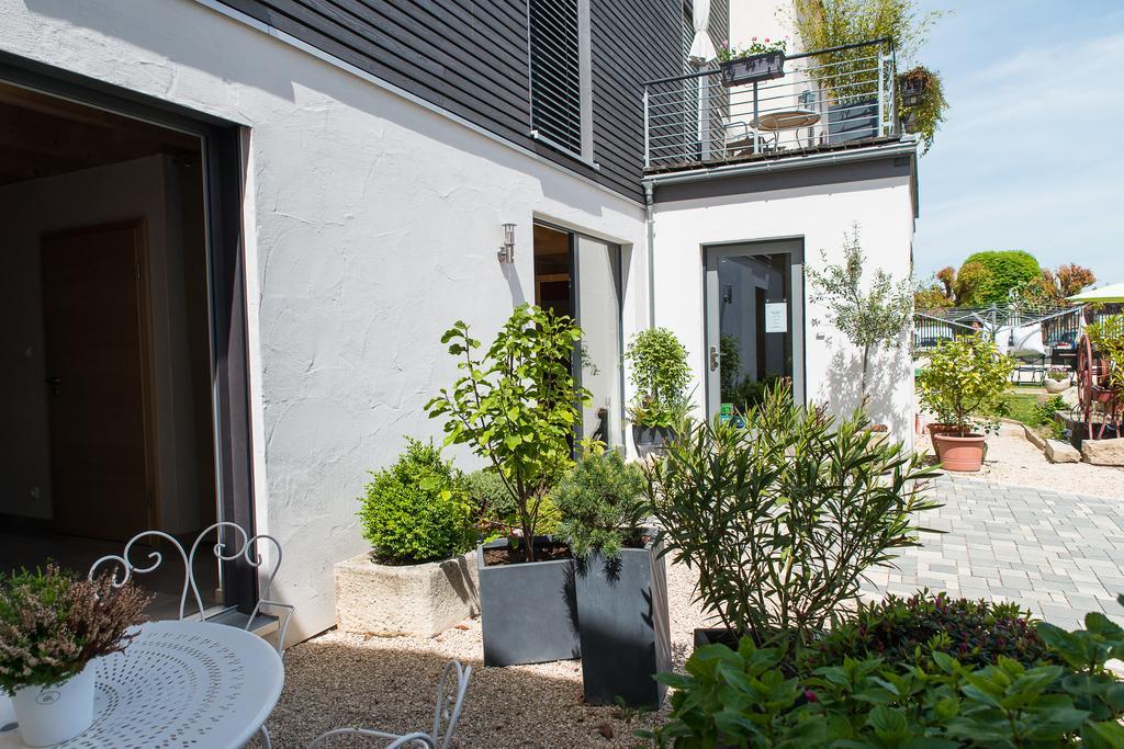Ame De La Terre Bed & Breakfast Ruffey-les-Echirey ภายนอก รูปภาพ