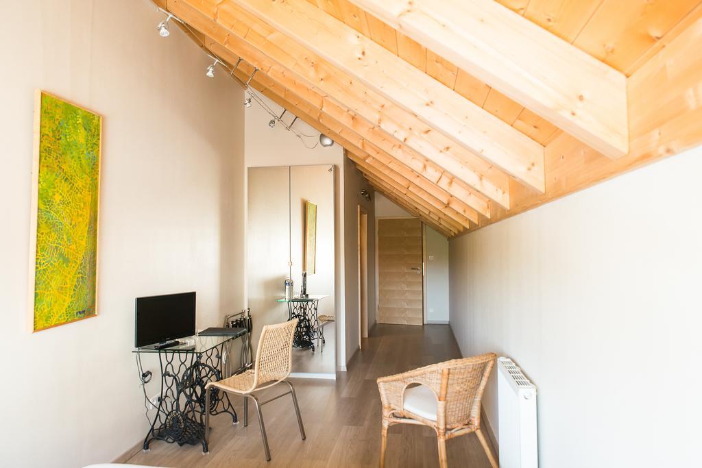 Ame De La Terre Bed & Breakfast Ruffey-les-Echirey ห้อง รูปภาพ